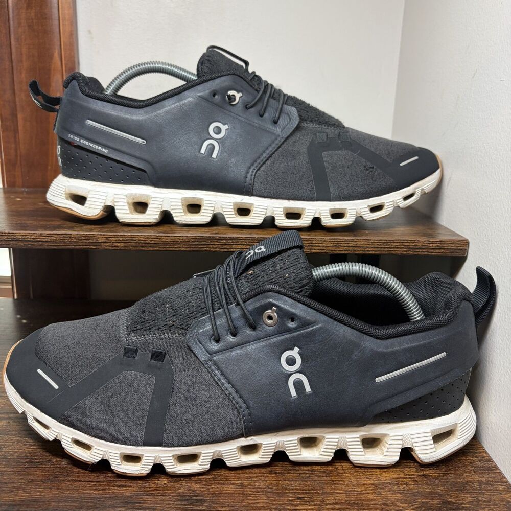 On Cloud 2.0 Black White Running Shoes Swiss Engineering Mens 11.5